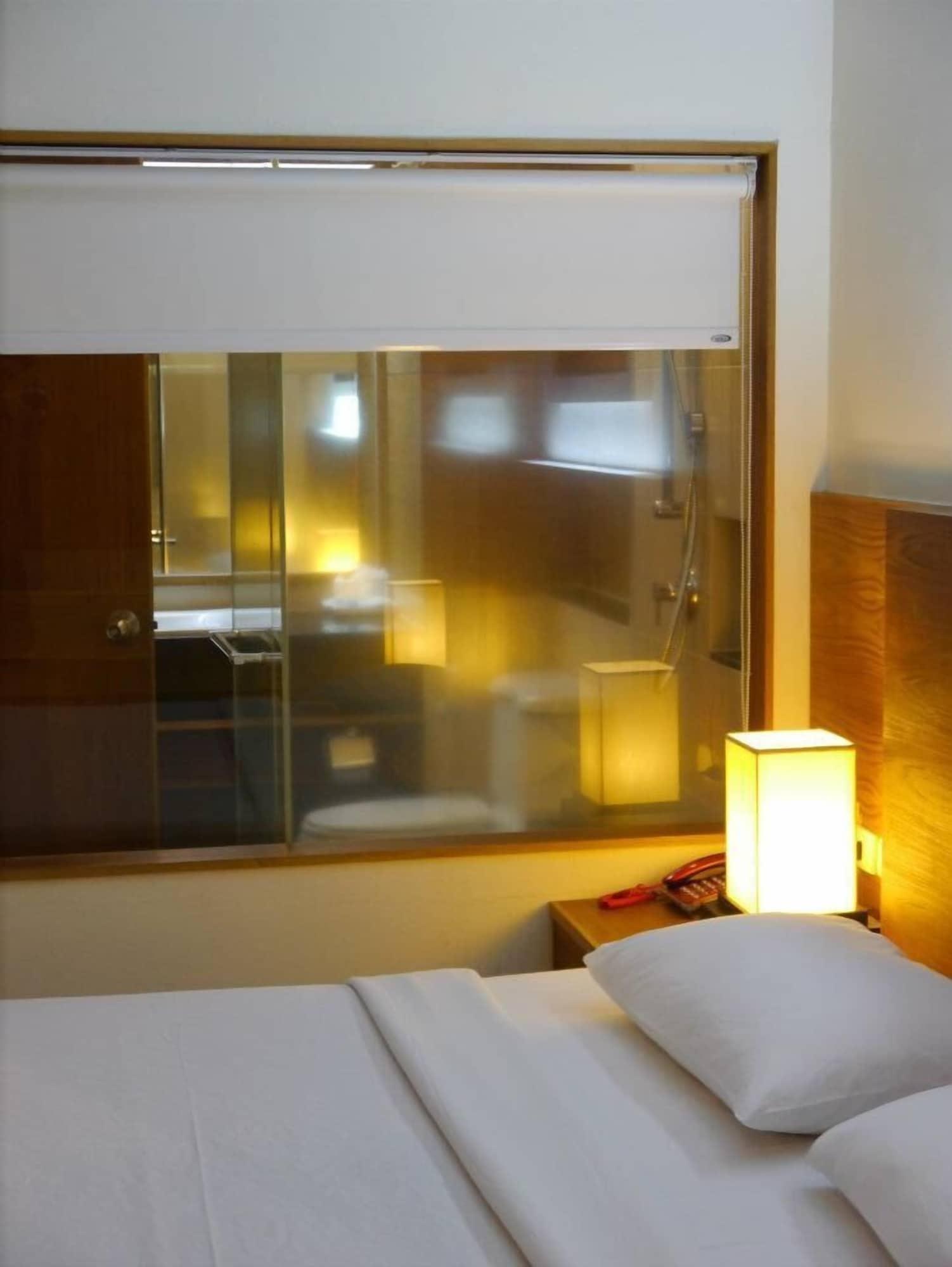 Baan Saikao Plaza Hotel & Service Apartment Koh Chang Ngoại thất bức ảnh